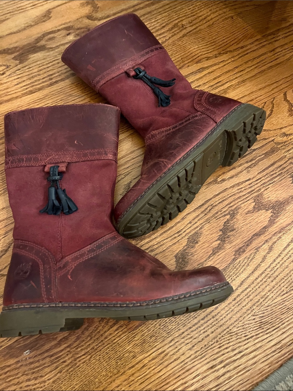 Timberland Girls Mid-Calf Burgundy Suede Tassel Boots - Size 2.5 Y